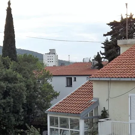 5 Split