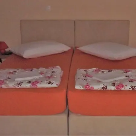 5 Apartman